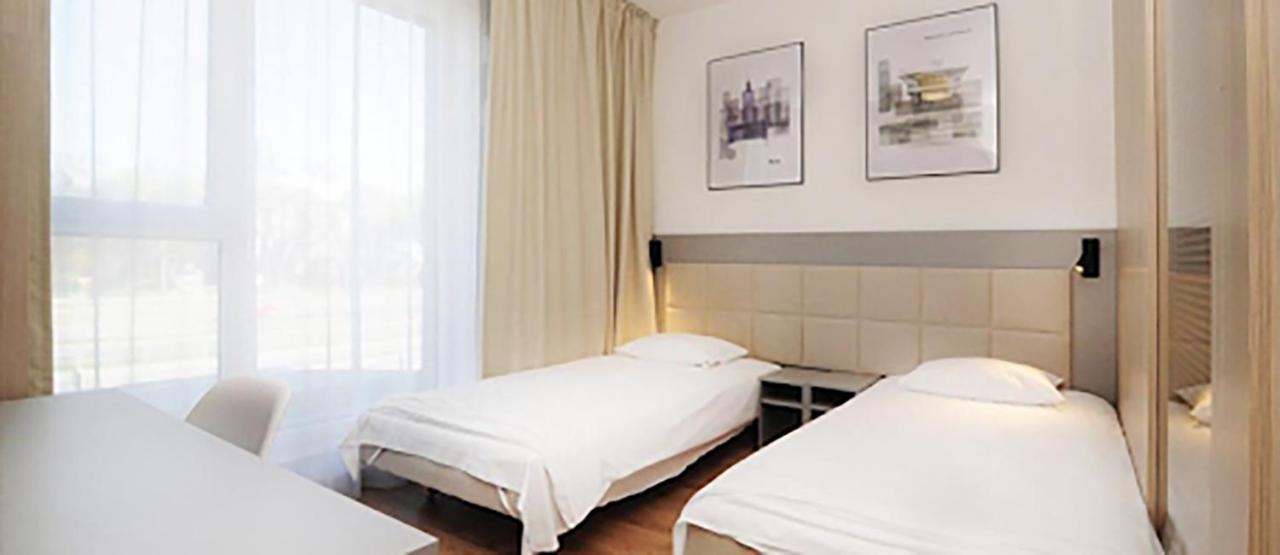 404 Rooms Wolska Apartament 바르샤바 외부 사진