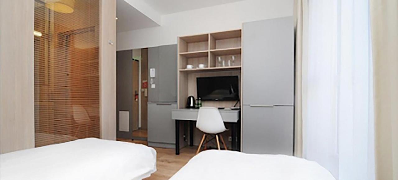404 Rooms Wolska Apartament 바르샤바 외부 사진