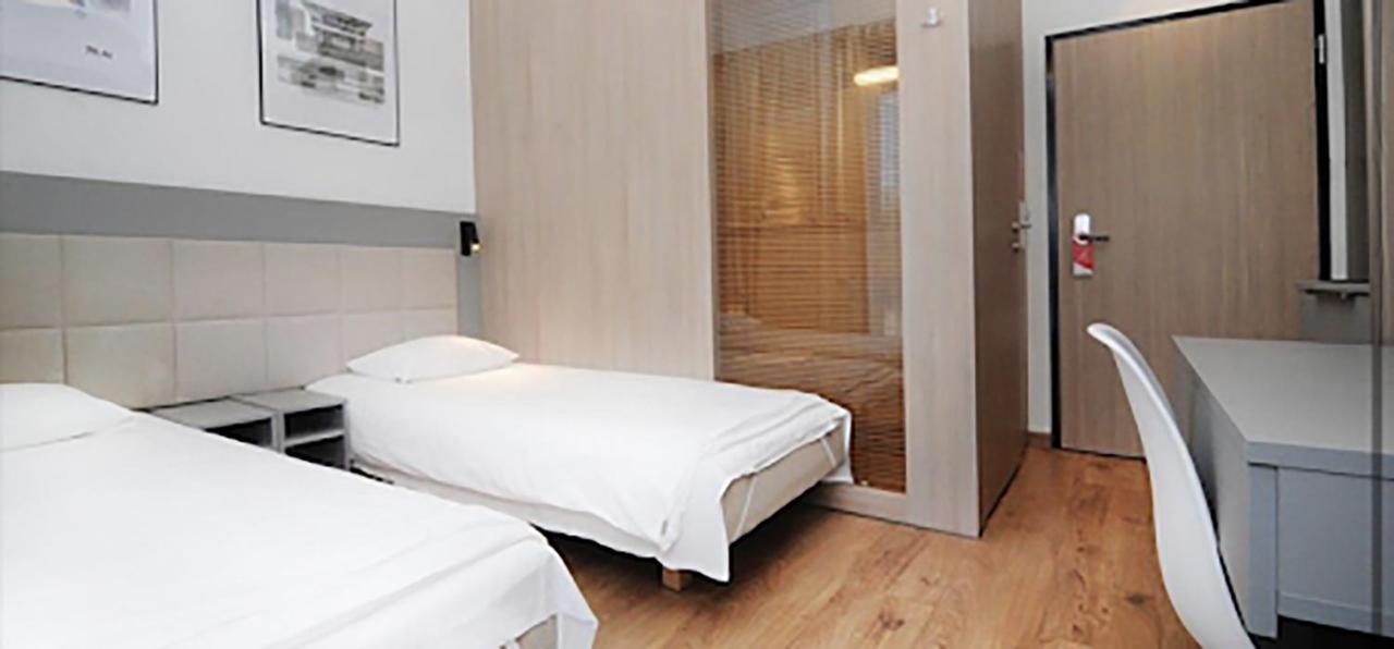 404 Rooms Wolska Apartament 바르샤바 외부 사진